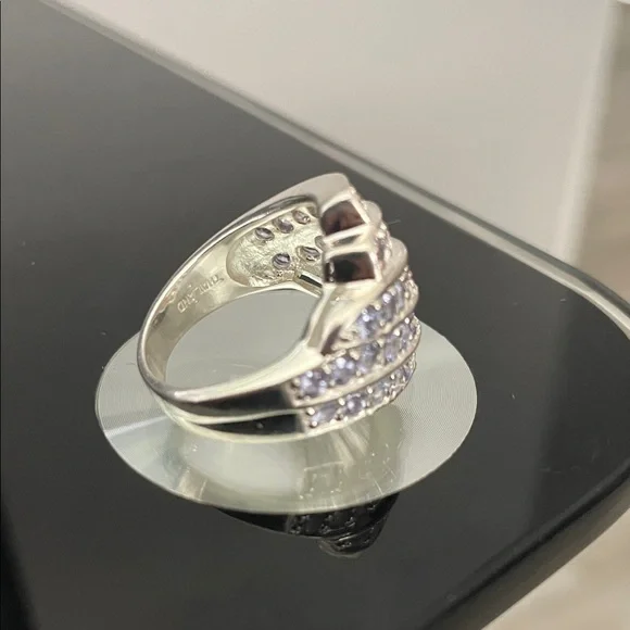 Sterling Silver Ring with Tanzanite Stones - Picture 3 of 10